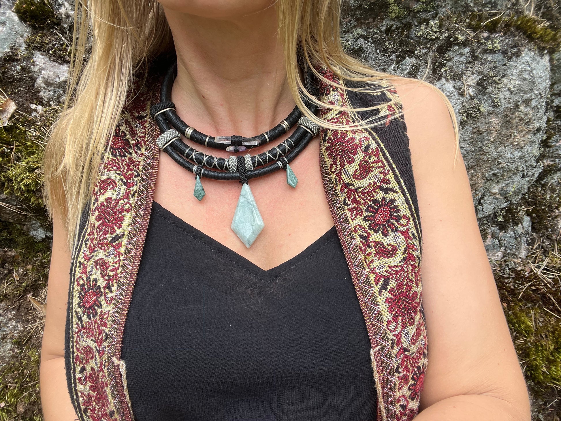 Statement kaulakoru Jade